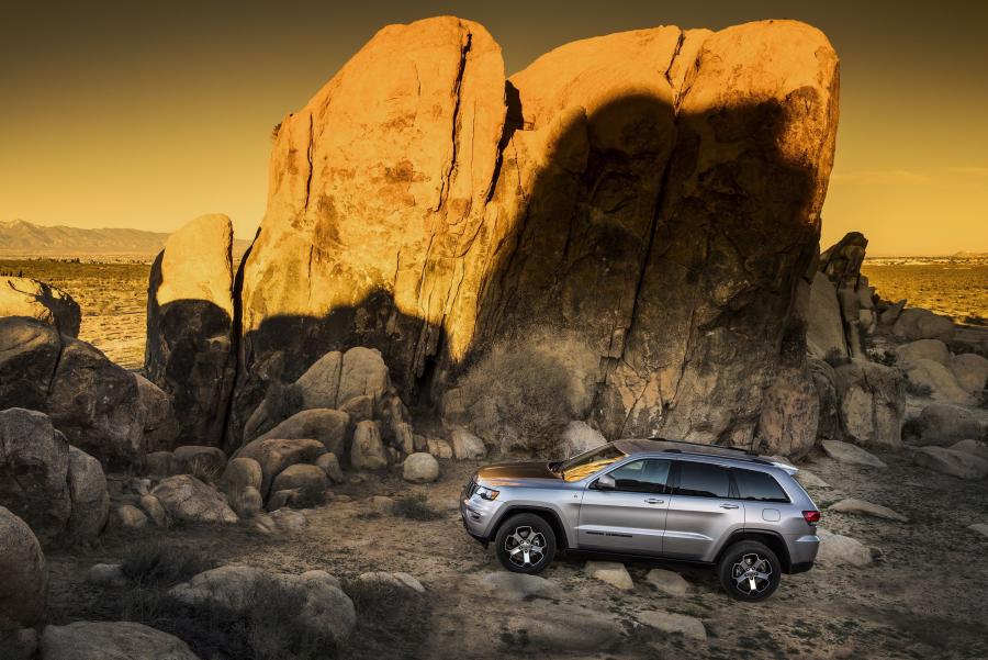  Jeep Grand Cherokee Trailhawk (WK2) 2016 года  (фото 37 из 40)